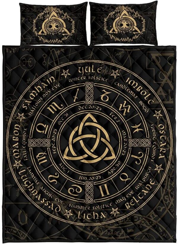 Triquetra Celtic Wheel of The Year Viking Quilt Bed Set , Viking Quilt Bedding Set Blanket, Viking Quilt For Bedroom, Gifts for Viking Lover