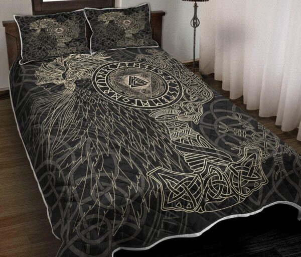 Valknut with Helm of Awe and Horn Triskelion - Black Vikings Quilt, Viking Quilt Bedding Set Blanket, Viking Quilt For Bedroom, Gifts for Viking Lover